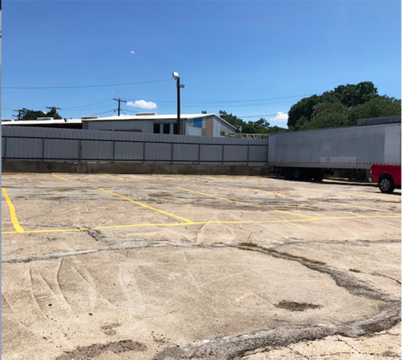 Rent Outdoor Secure Semi Storage in Kennedale, TX STOW IT