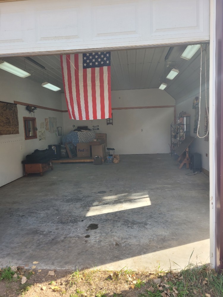 Rent Indoor Pole Barn Car Parking in Chisago City, MN STOW IT