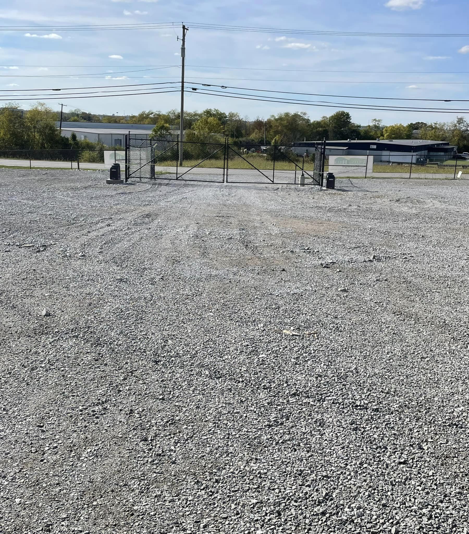 Rent Outdoor RVBoatCamperVehicle Storage in Winchester, KY STOW IT